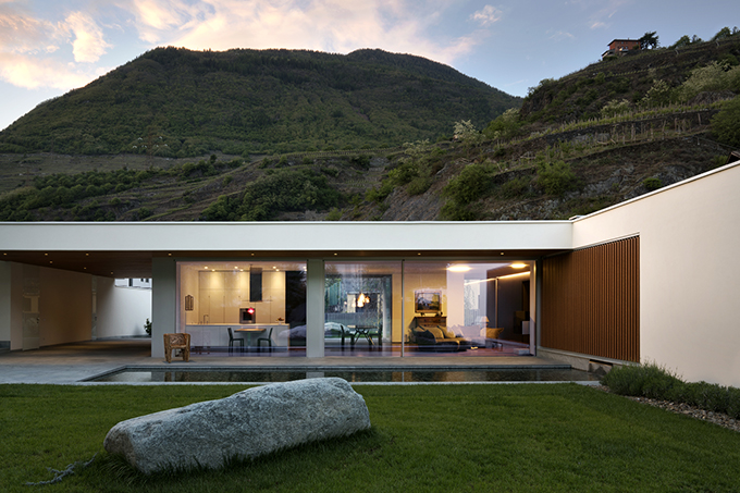 Villa GEEF by DAMILANO Studio Architects