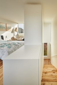 Artist Residence by Heliotrope Architects