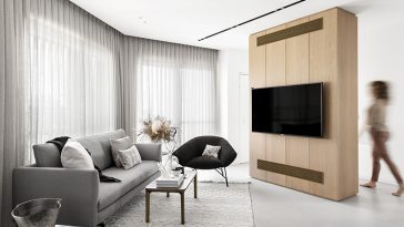 S Apartment by Maya Sheinberger Interior Design