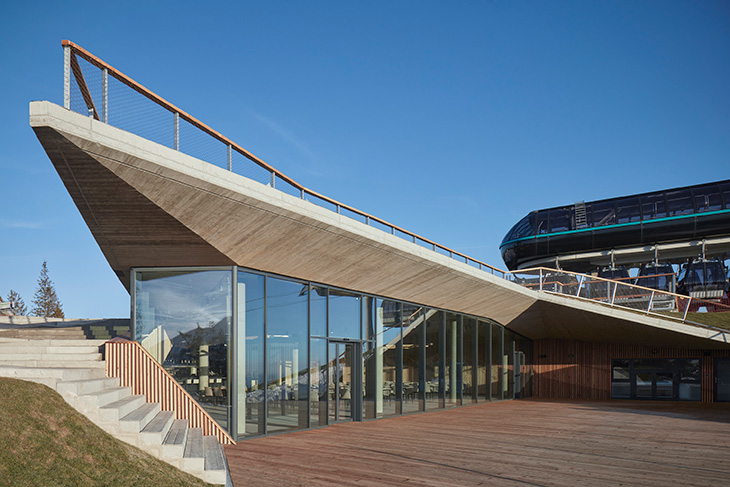 Bachledka Summit Facilities