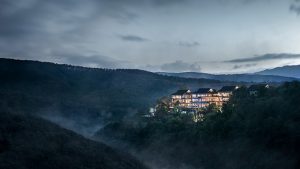 Oxyrest Villa by Zhang Can and Li Wenting