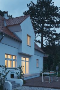 The Fountain Villa by Mjölk architekti