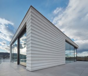 Villa in Perchtoldsdorf by Jan Proksa