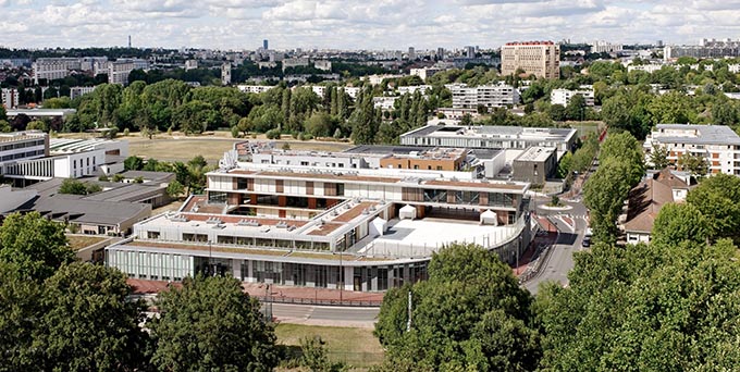 School Complex and Leisure Activity Center in Anthony by Dietmar Feichtinger Architectes