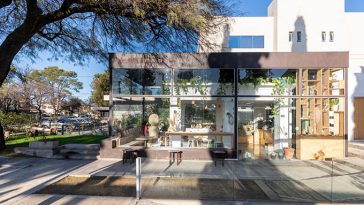 Superanfibio Coffee Shop by Grupo Studio