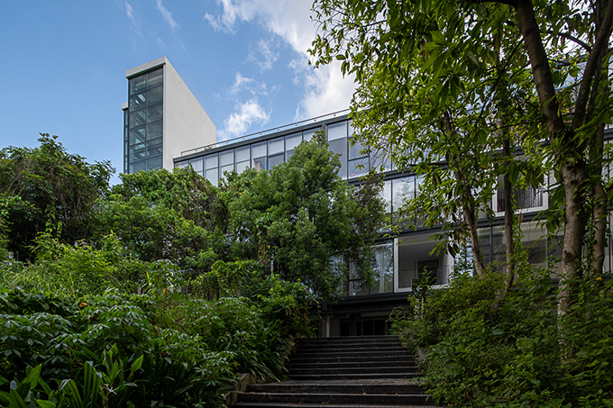 The Mountain View by Onexn Architects