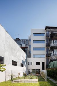 Miguel Bombarda Residential Building by Paula Santos Arquitectura