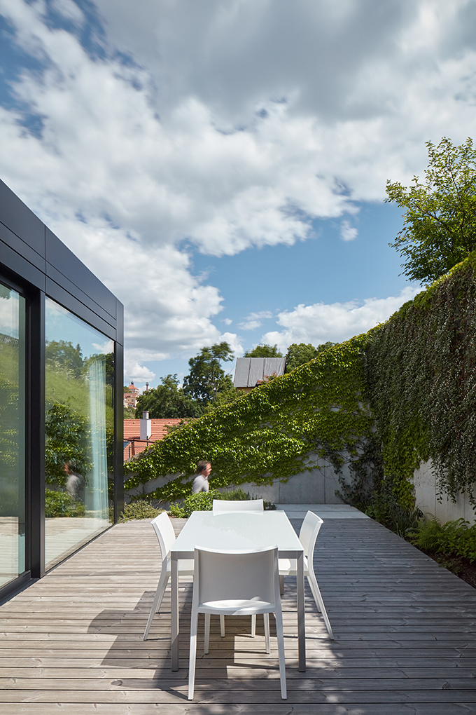 Family House in the River Valley by Kuba & Pila? architekti