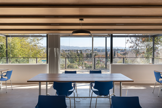 Bithouse by Grupo Studio