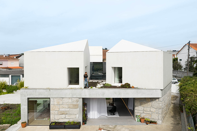 Casa Rio by Paulo Merlini Architects