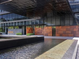 Crowne Plaza Shenzhen WECC by CCD / Cheng Chung Design