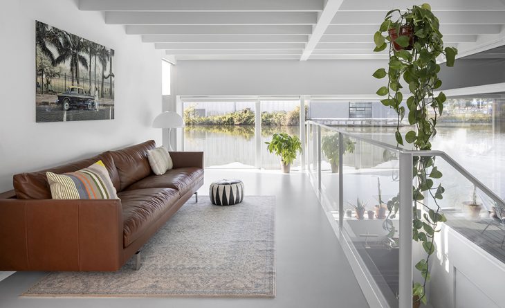 Floating Home by i29 architects