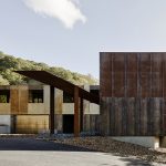Miner Road House by Faulkner Architects