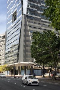 35 Lower Long by dhk Architects