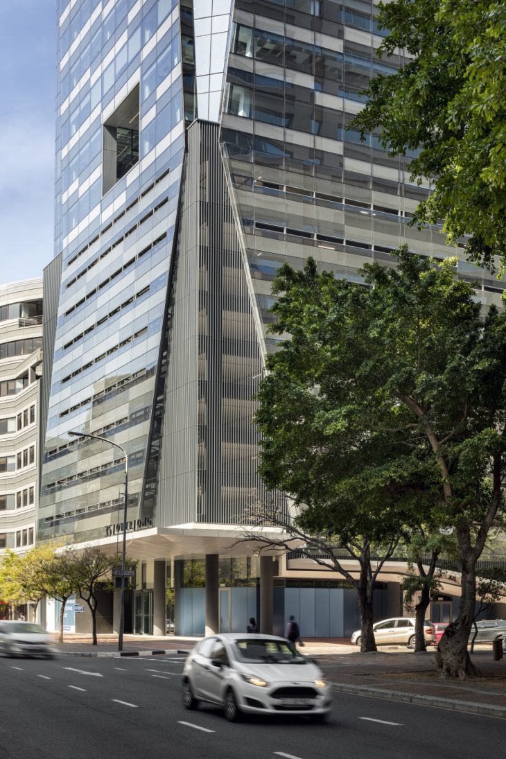 35 Lower Long by dhk Architects