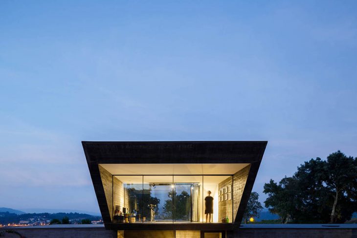 Cork Oak House by Hugo Pereira Arquitectos
