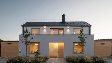 Family House With Atrium by SENAA architekti