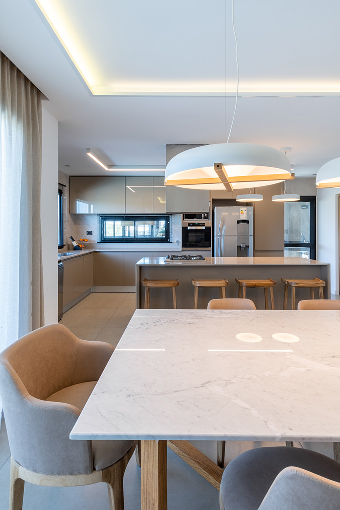 GJA House by Fanesi & Navarro Arquitectas