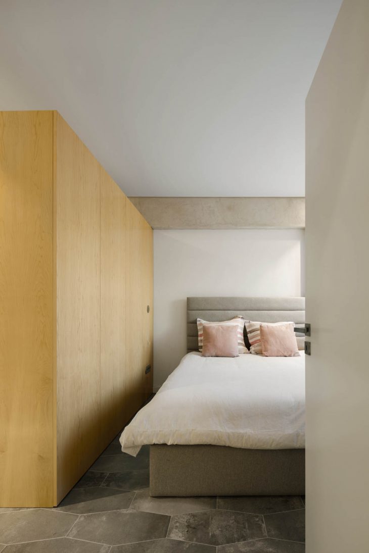 Lar Familiar by Paulo Moreira Architecture