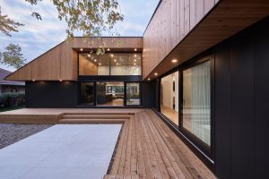 Pearl House by MXMA Architecture & Design