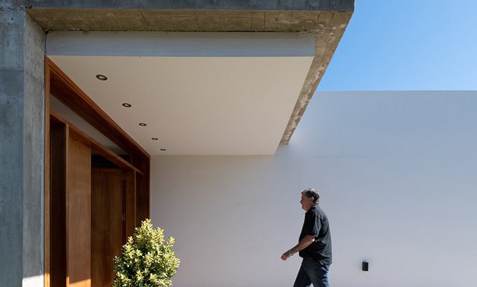 Vivienda Unifamiliar en Villa Allende by MZ Arquitectos