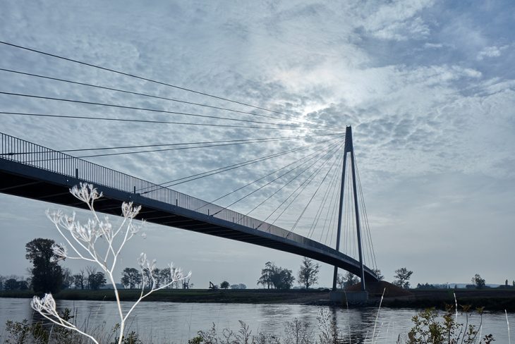 Footbridge in Lužec nad Vltavou by Petr Tej, Marek Blank and Jan Mourek