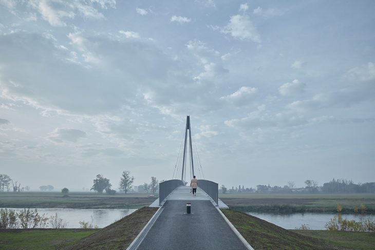 Footbridge in Lužec nad Vltavou by Petr Tej, Marek Blank and Jan Mourek