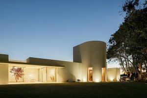 House in Santarém by dp Arquitectos