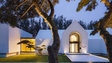 Song Art Museum by Vermilion Zhou Design Group