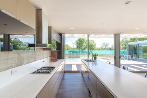 Vivienda Unifamiliar en Villa Allende by MZ Arquitectos
