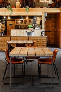 Aneto & Table Restaurante by Just an Architect