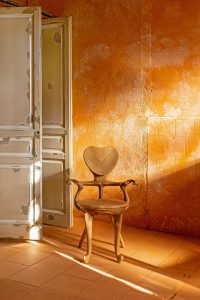 Iñaki Moreno's Workshop-House by Alex March Studio