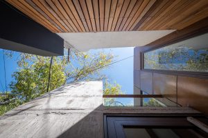 CB Mona by V + Arquitectura