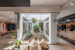 CB Mona by V + Arquitectura