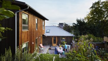 Central Area Home by Fivedot