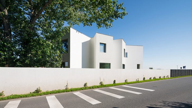 Montessori Kindergarten by No Architects