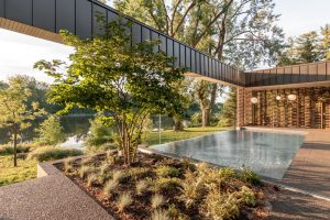 Residence de l'Isle by Chevalier Morales