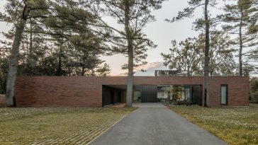 Residence de l'Isle by Chevalier Morales