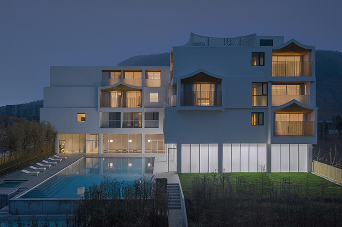 Sky Yard Hotel by Domain Architects