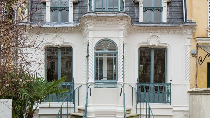 Townhouse in Paris by Pierre-Louis Gerlier