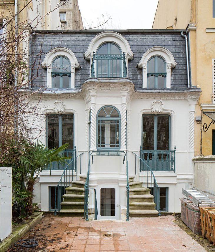 Townhouse in Paris by Pierre-Louis Gerlier