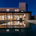 CASA LOP by Fanesi & Navarro Arquitectas