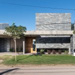 Casa Muro by KARLEN + CLEMENTE