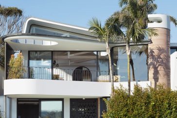 Above Board Living by Luigi Rosselli Architects