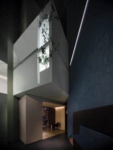 PPG Flagship Store by Foshan Topway Design