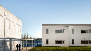 São Bernardo Elementary School by Arte Tectónica