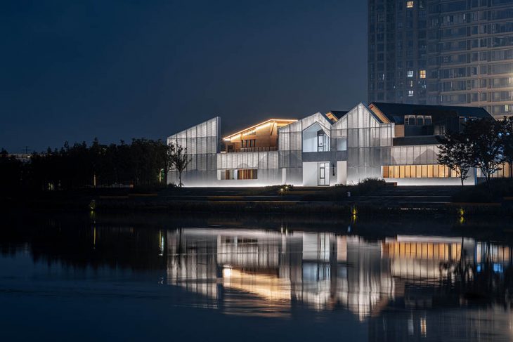 Books in Clouds- Duoyun Bookstore by Wutopia Lab