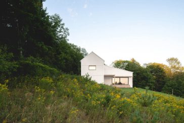 Saltbox Passive House by L'Abri