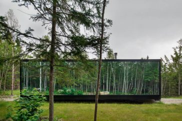 Discover the Forest Glamp Project designed by Bourgeois / Lechasseur architects