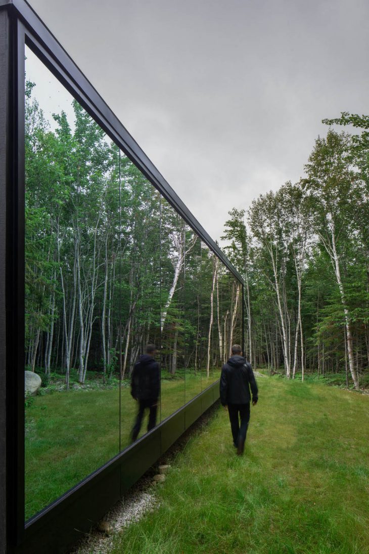Discover the Forest Glamp Project designed by Bourgeois / Lechasseur architects